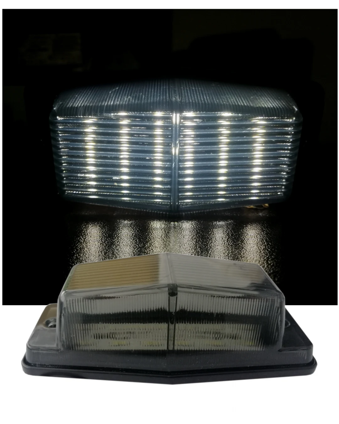 1 брой LED Лед Диоден Бял Габарит с Двойно опушено Стъкло 12 Диода 12V - 24V За Камион Трактор Багер Селскостопански Машини и др.