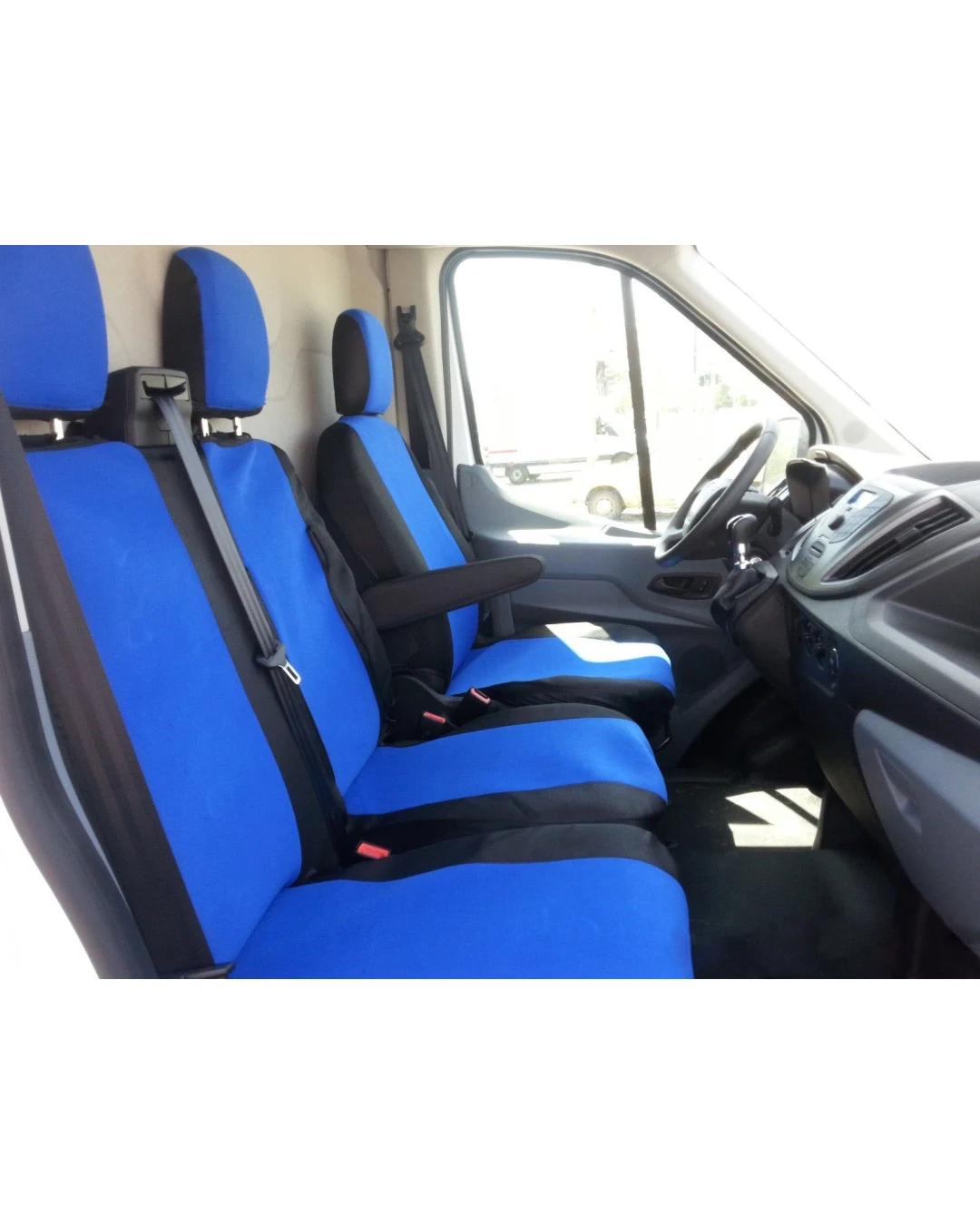 2+1 комплект калъфи / тапицерия - специално ушити за Ford Transit 2013+ - пасват перфектно - с отвор за барчето на двойната седалка - черно и синьо
