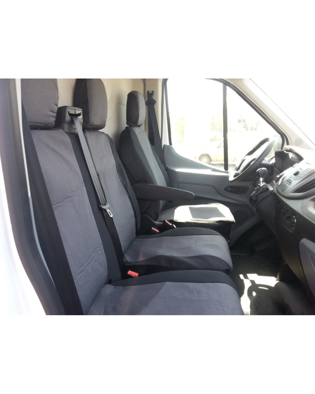 2+1 комплект калъфи / тапицерия - специално ушити за Ford Transit 2013+ - пасват перфектно - с отвор за барчето на седалка - LUXE черно-сиво