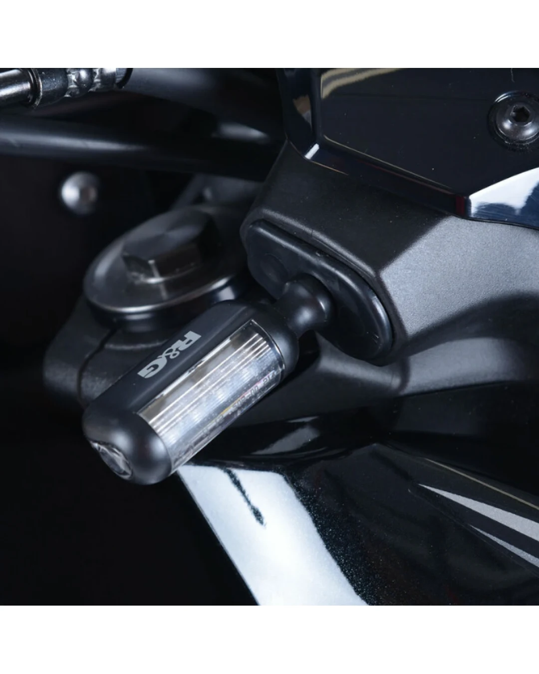 Адаптер за мигачи R&G RACING Indicator Adpater Kit Black Kawasaki