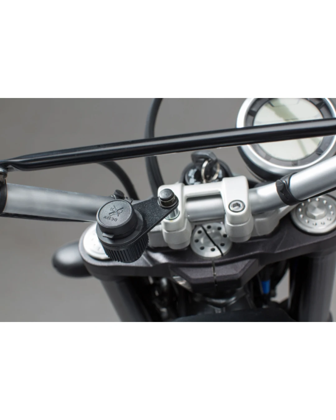 Адаптер за запалка SW-MOTECH CIGARETTE LIGHTER SOCKET 4