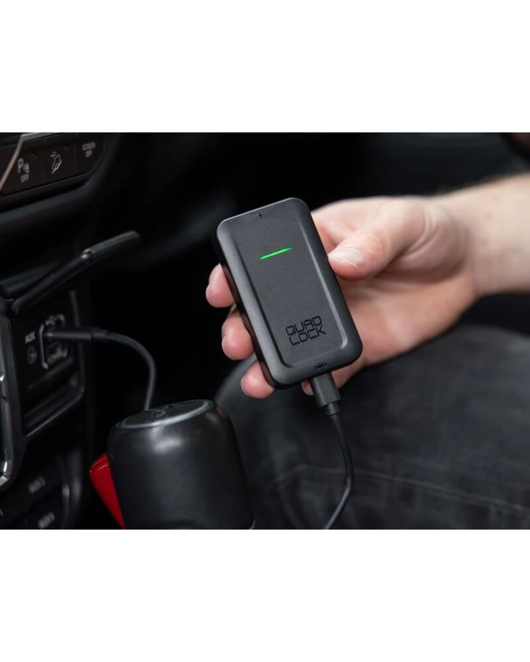 Адаптор CarPlay QUAD LOCK Wireless CarPlay Adaptator