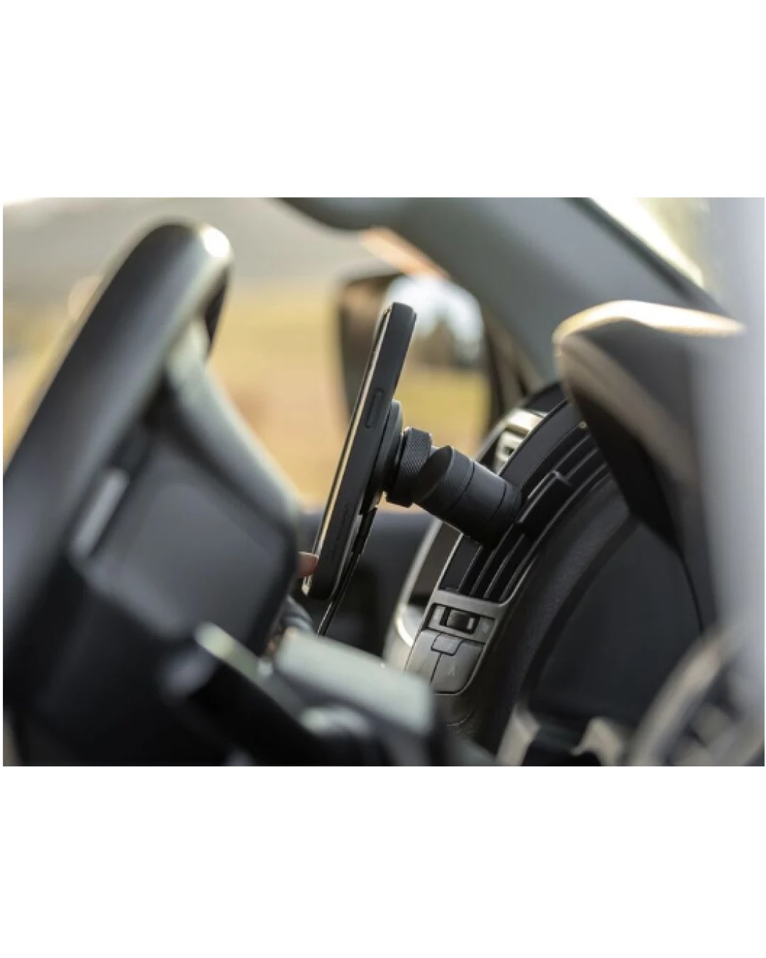 Автомобилна стойка за вентилационен отвор QUAD LOCK MAG CAR VENT