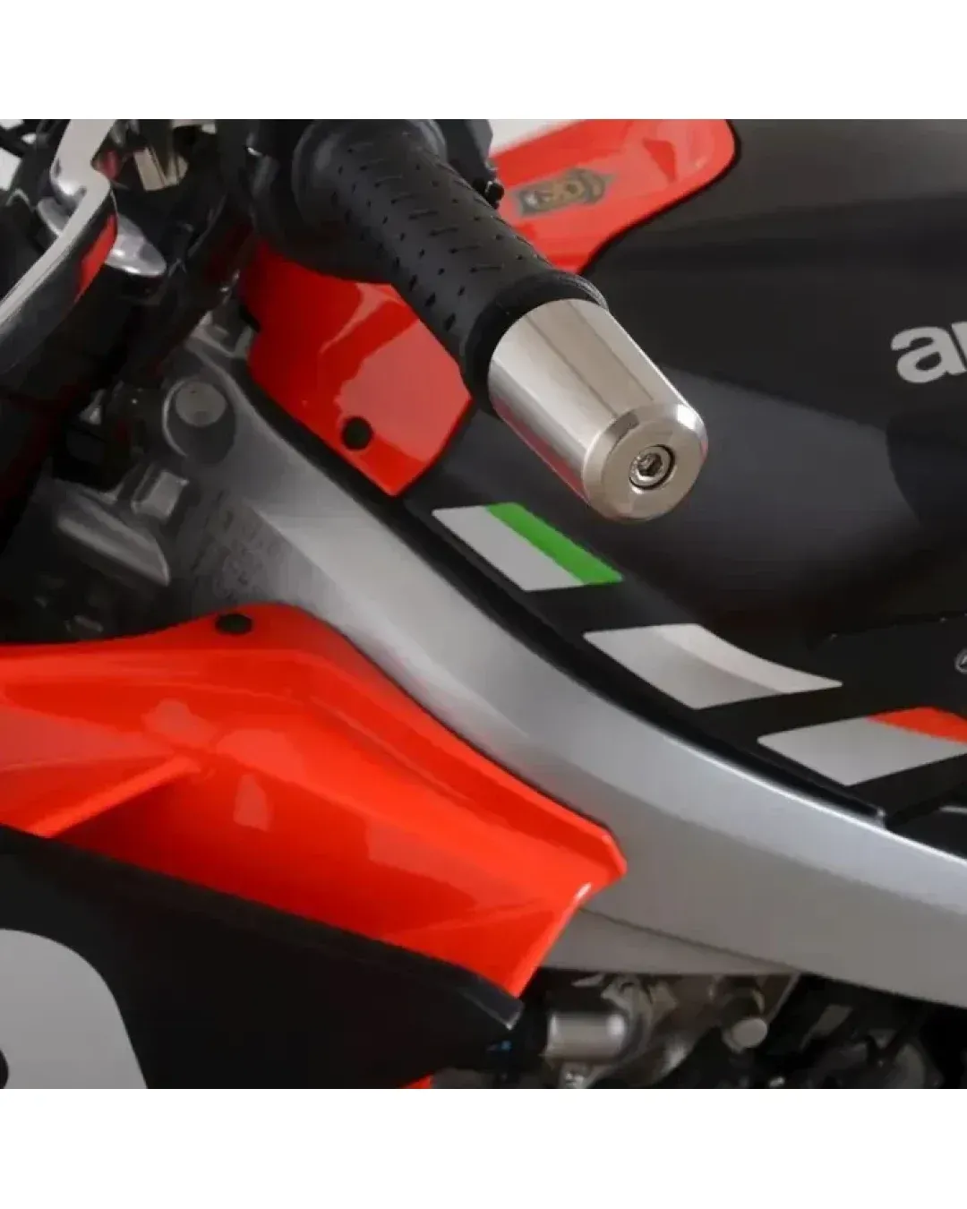 Балансьори за кормило R&G RACING Bar-End Protectors Aprilia Tuono 660 22-24