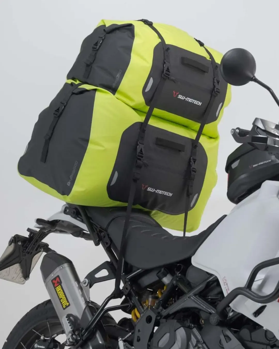 Чанта за седалка SW-MOTECH Drybag 600 (60 L) Yellow/Grey