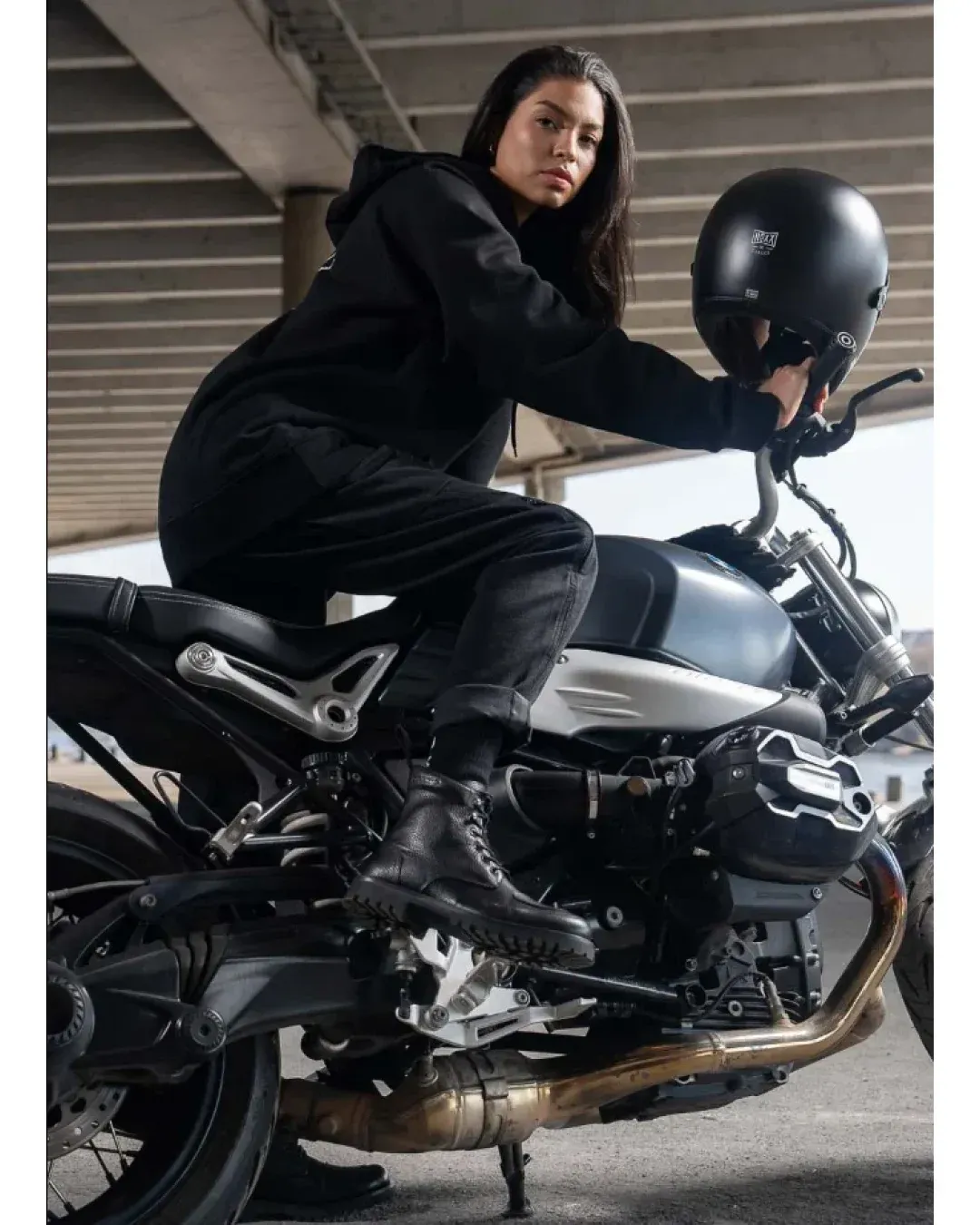 Дамски мото дънки PANDO MOTO MILA CARGO BLACK Chino Style Cordura® - SHORT