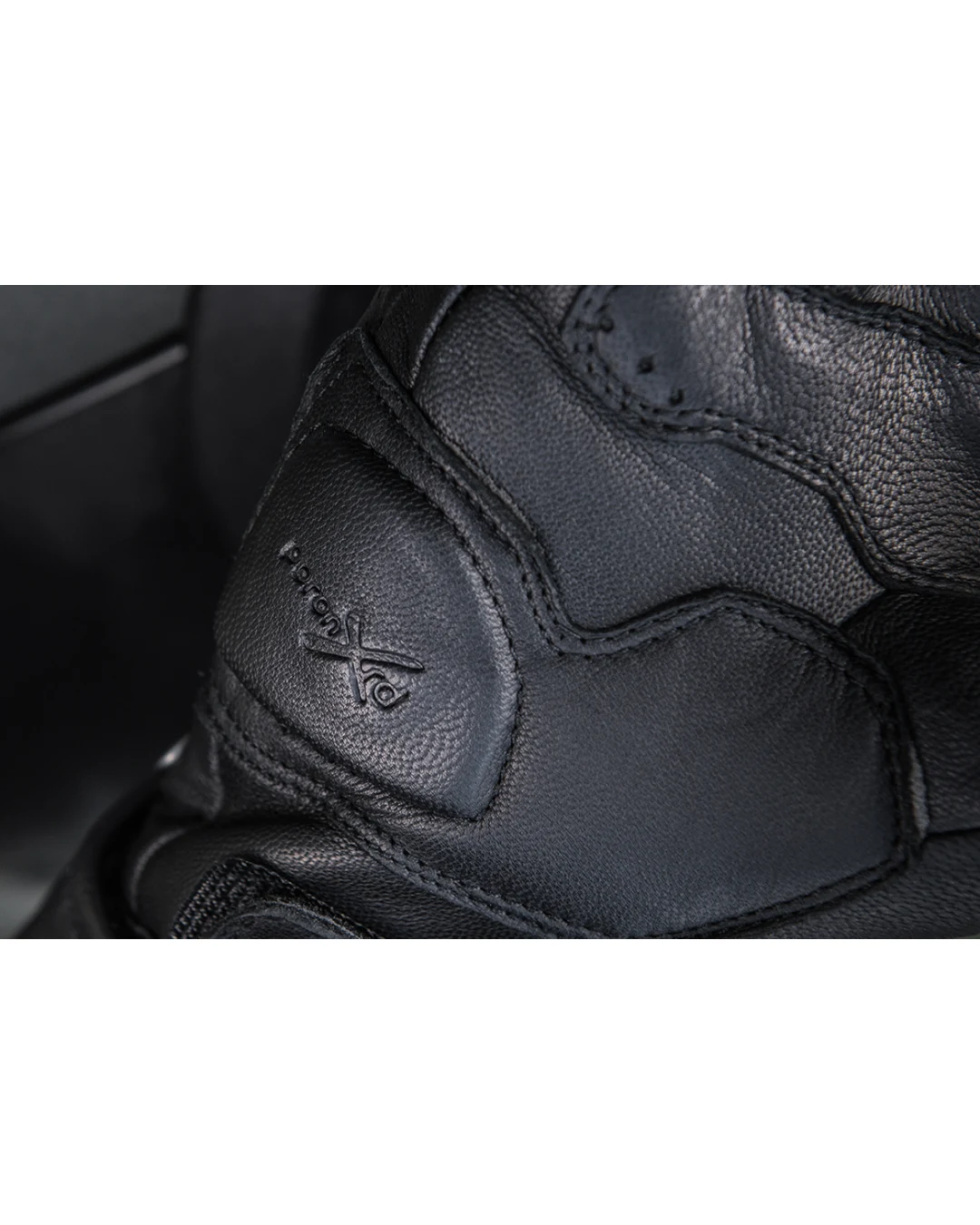 Дамски ръкавици SHIMA CALIBER BLACK