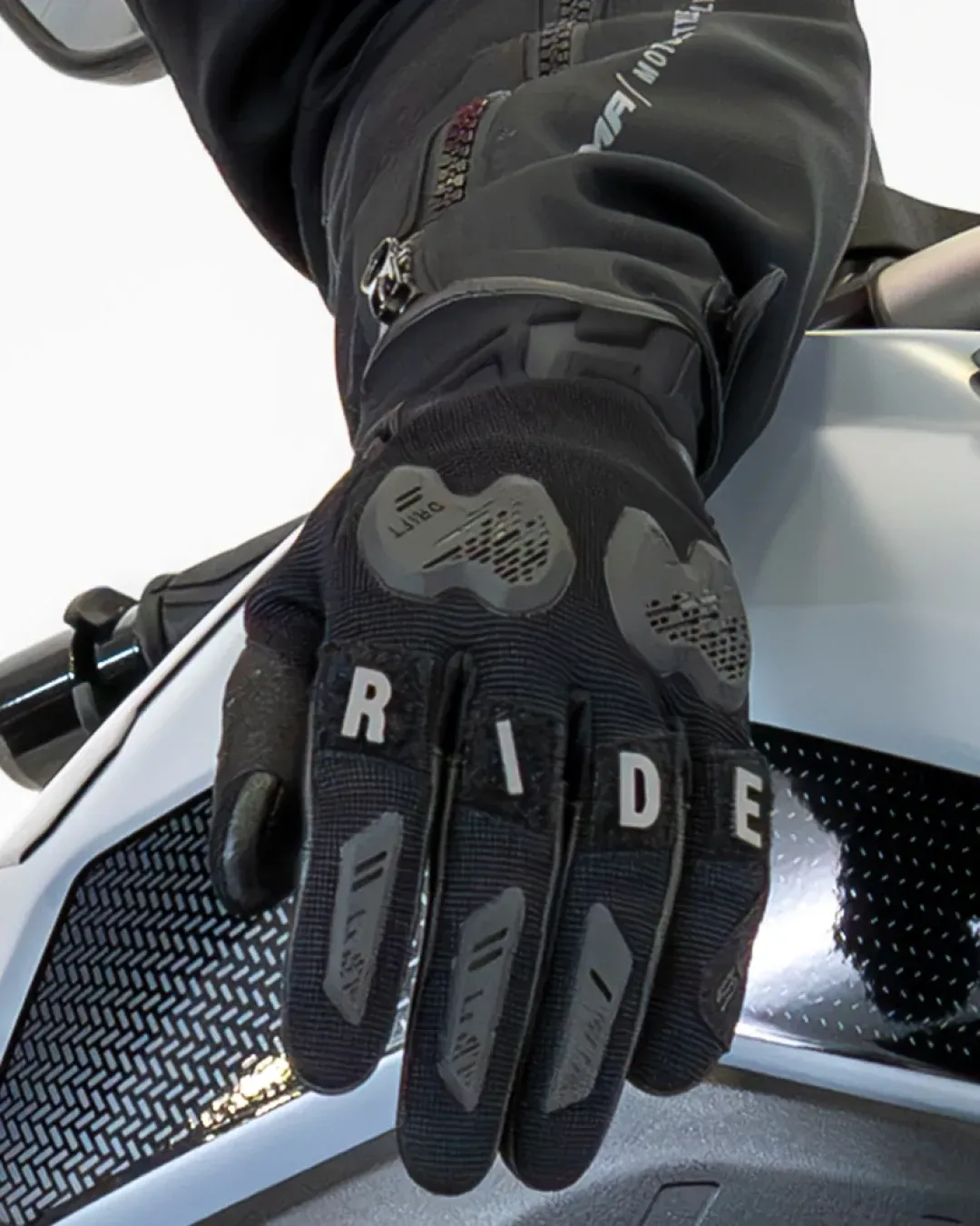 Дамски ръкавици SHIMA DRIFT BLACK
