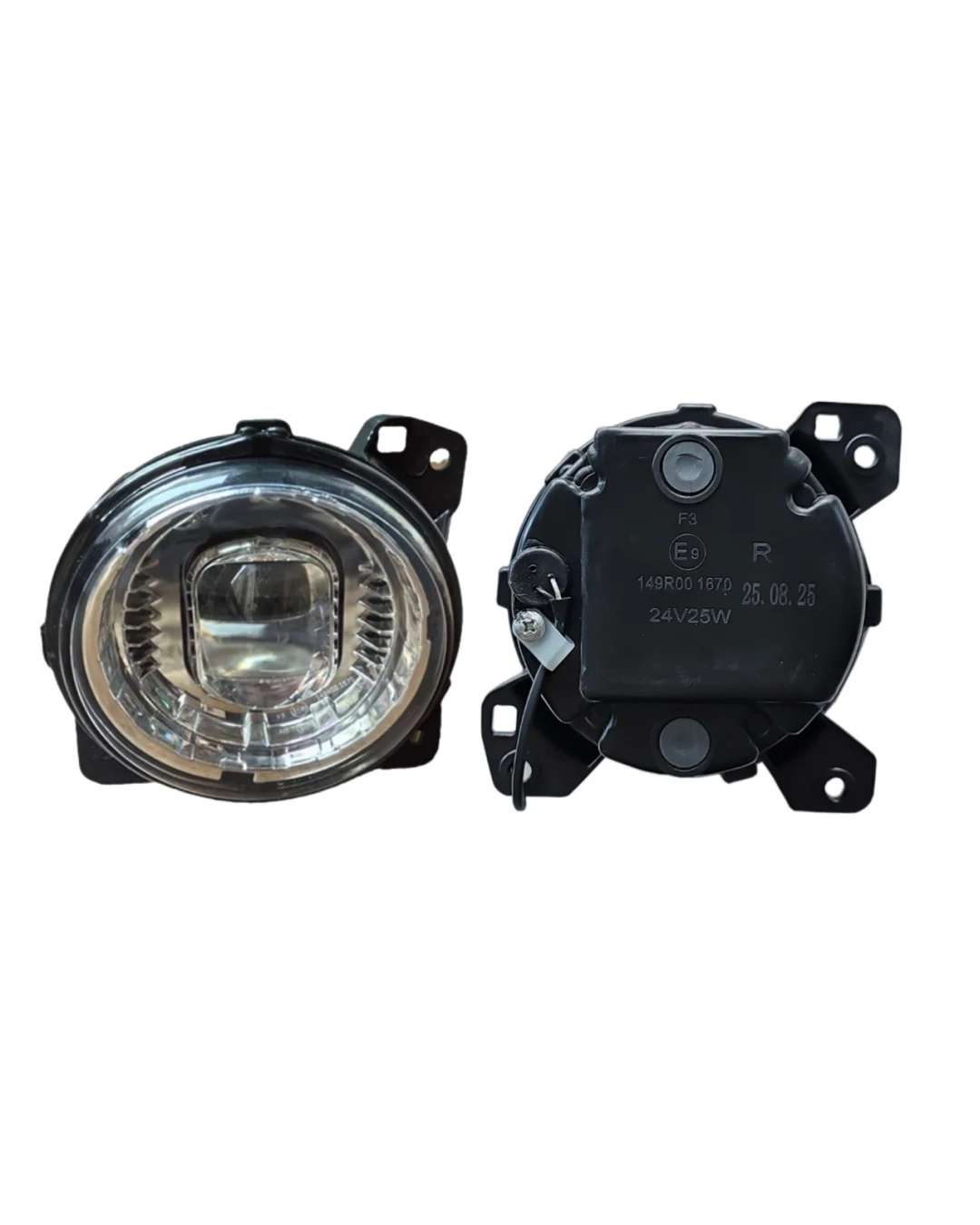 Десен LED халоген, фар за мъгла за SCANIA серия P, G, R, T 2004-2017 OEM: 1446354, 1852570, 1931614