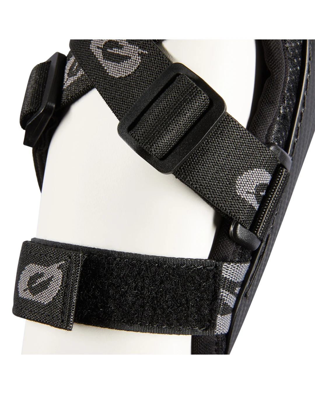 Детски мотокрос налакътник O'NEAL PRO III BLACK V.24