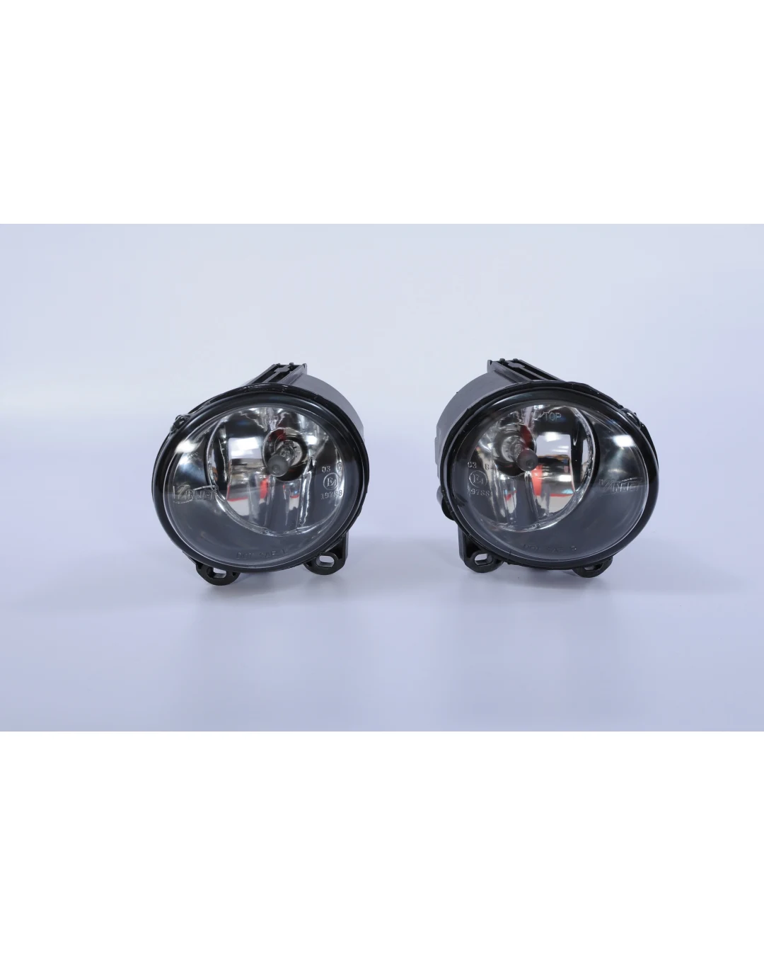Халогени за БМВ BMW 2, 3, 5 серия F22/F23, E92/E93 09 13, F10/F11/F07 ОЕМ: 631778398 66 / 631778398 65