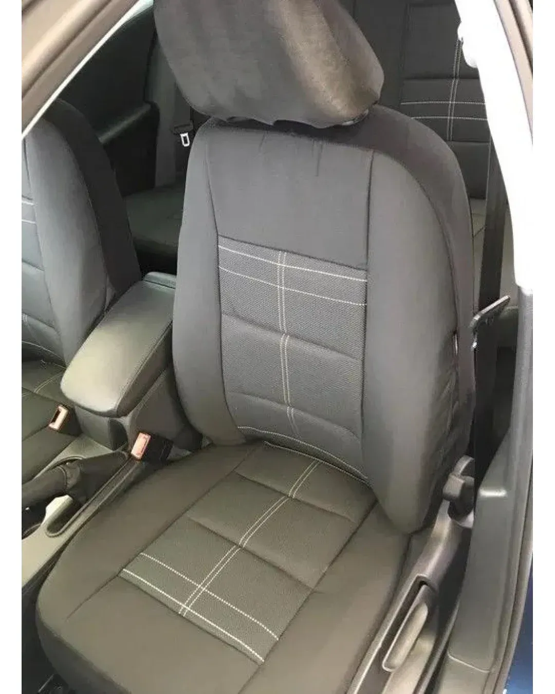 Калъфи за VW Touran, Sharan, Ford Galaxy, Citroen C8, Peugeot 307SW, Citroen C4 Grand Picasso, Peugeot 806, 807 - Черни с бял шев