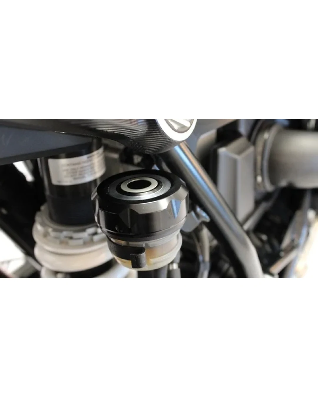 Капак спирачна течност GILLES MC COVER BK K 1200 GT ABS
