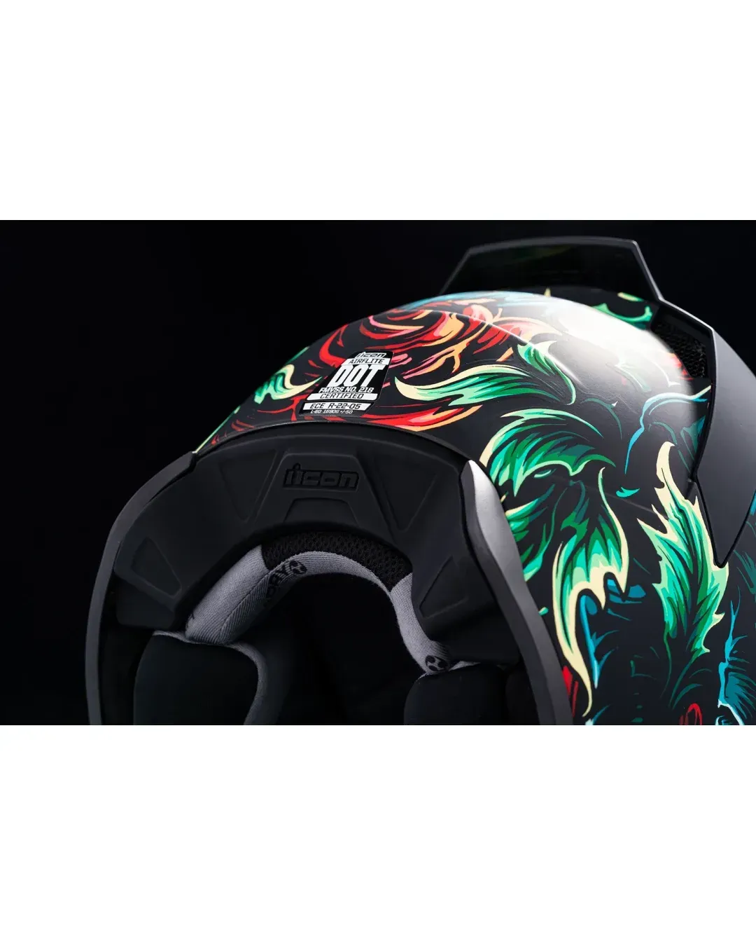 Каска ICON AIRFLITE Omnicrux MIPS®