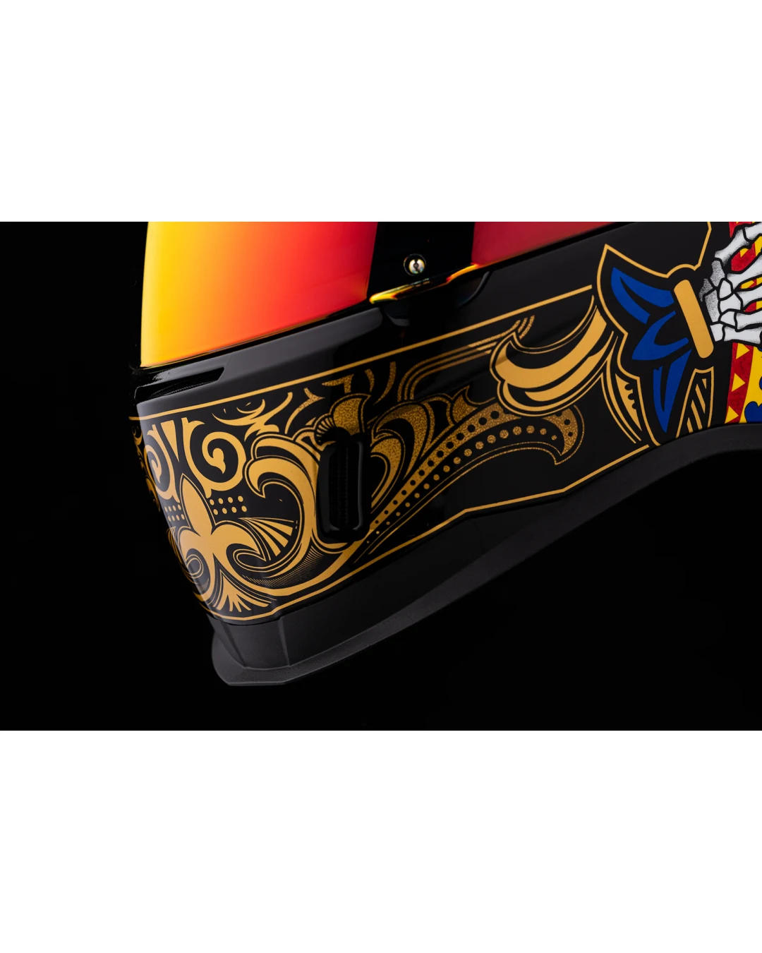 Каска ICON  AIRFORM SUICIDE KING GOLD