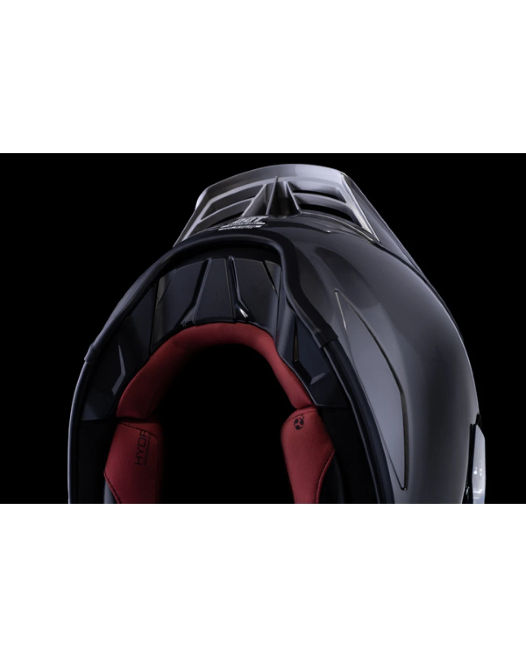 Каска ICON DOMAIN CORNELIUS SILVER