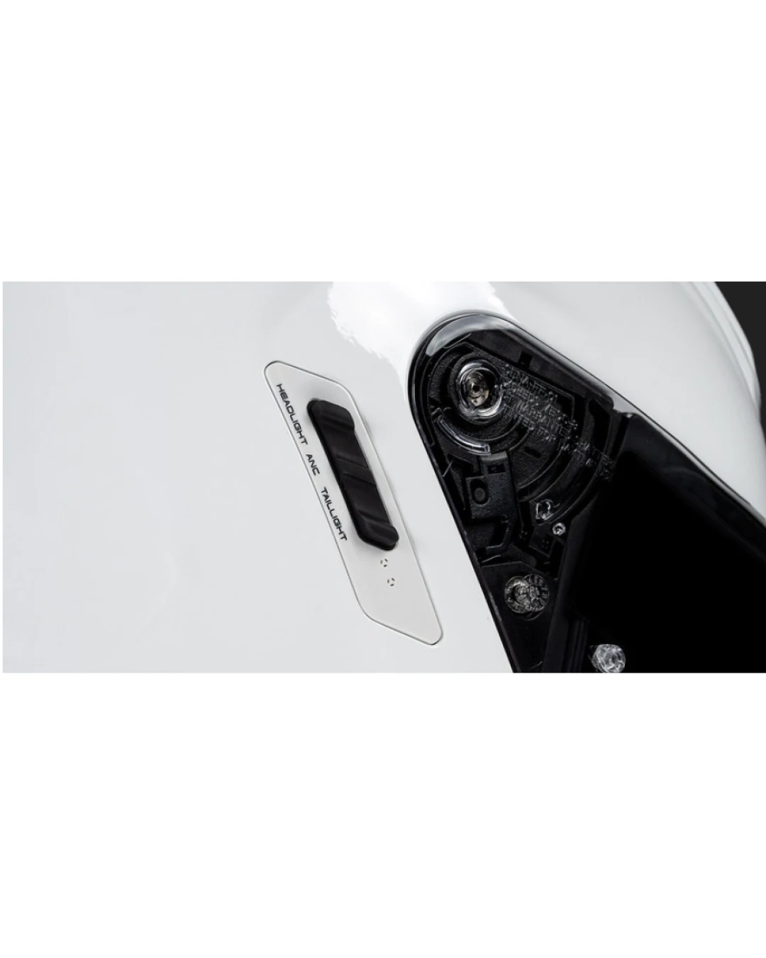 Каска SENA PHANTOM - ANC SMART MESH WHITE