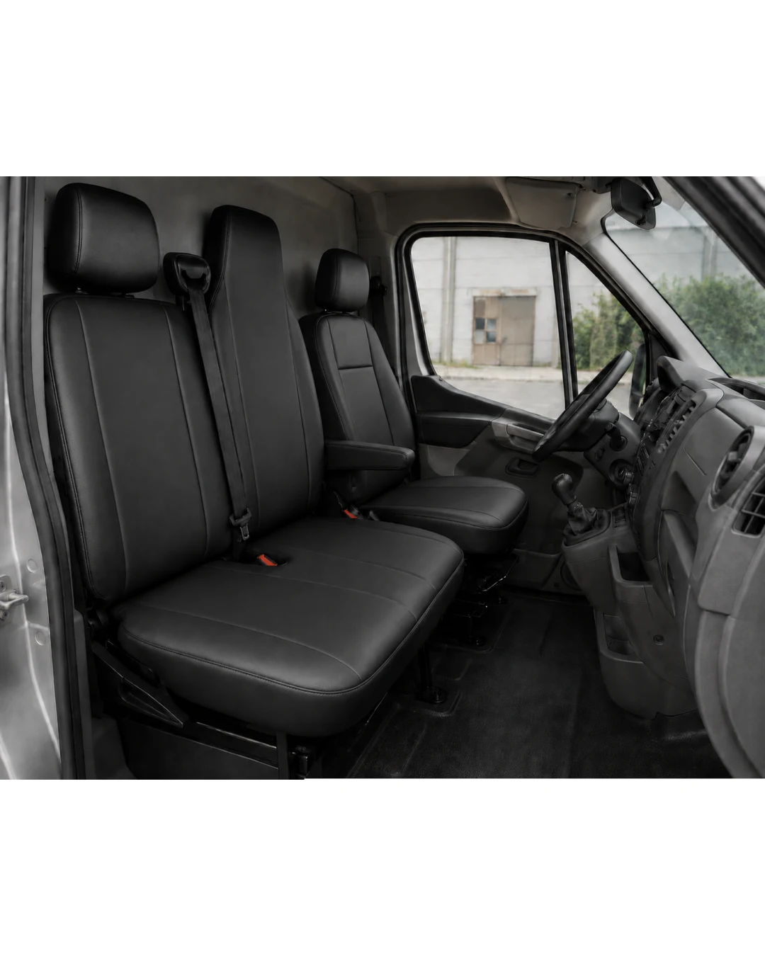 Комплект 2+1 Тапицерия за RENAULT MASTER III 2010-2019 – Еко кожа, Черна, 6 части