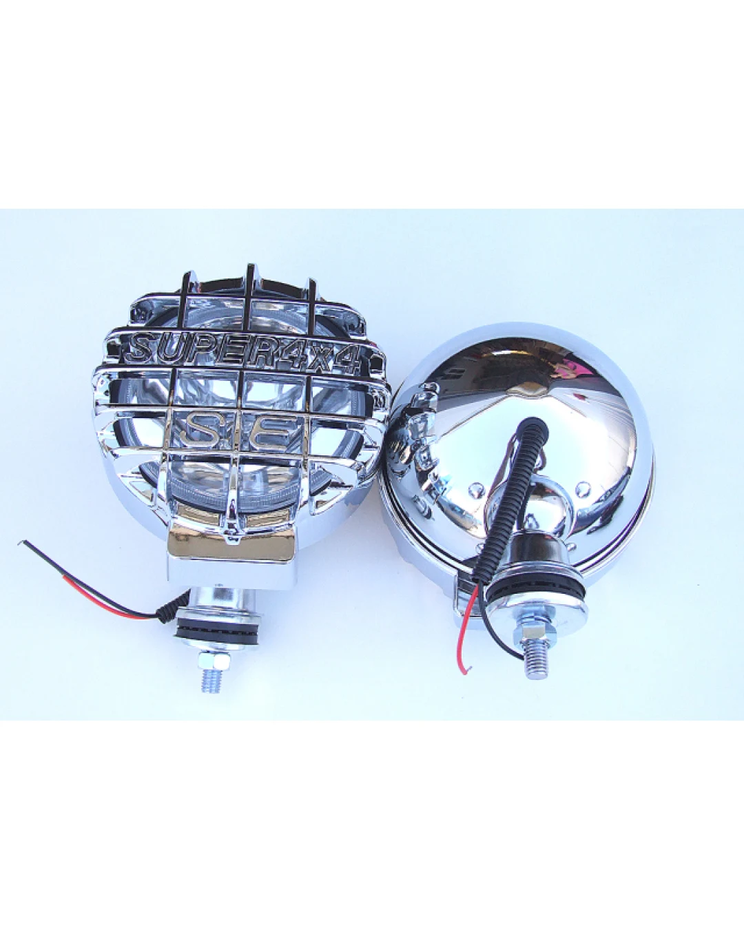 Комплект 2бр. универсални Халогени Фарове с Решетка Ø16.8см 12V 55W