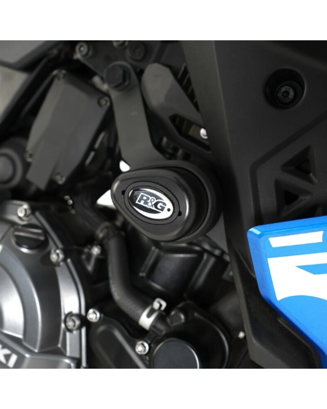 Комплект краш тапи и протектори за двигател R&G RACING Protection-Kit Street Stage 2 Suzuki GSX-8R 24-25