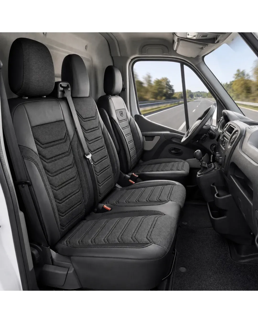 Комплект луксозна тапицерия PANDA за MERCEDES SPRINTER II (W906) 2006-2017 / VW CRAFTER 2006-2016, Еко кожа и текстил, Черно/Сиво