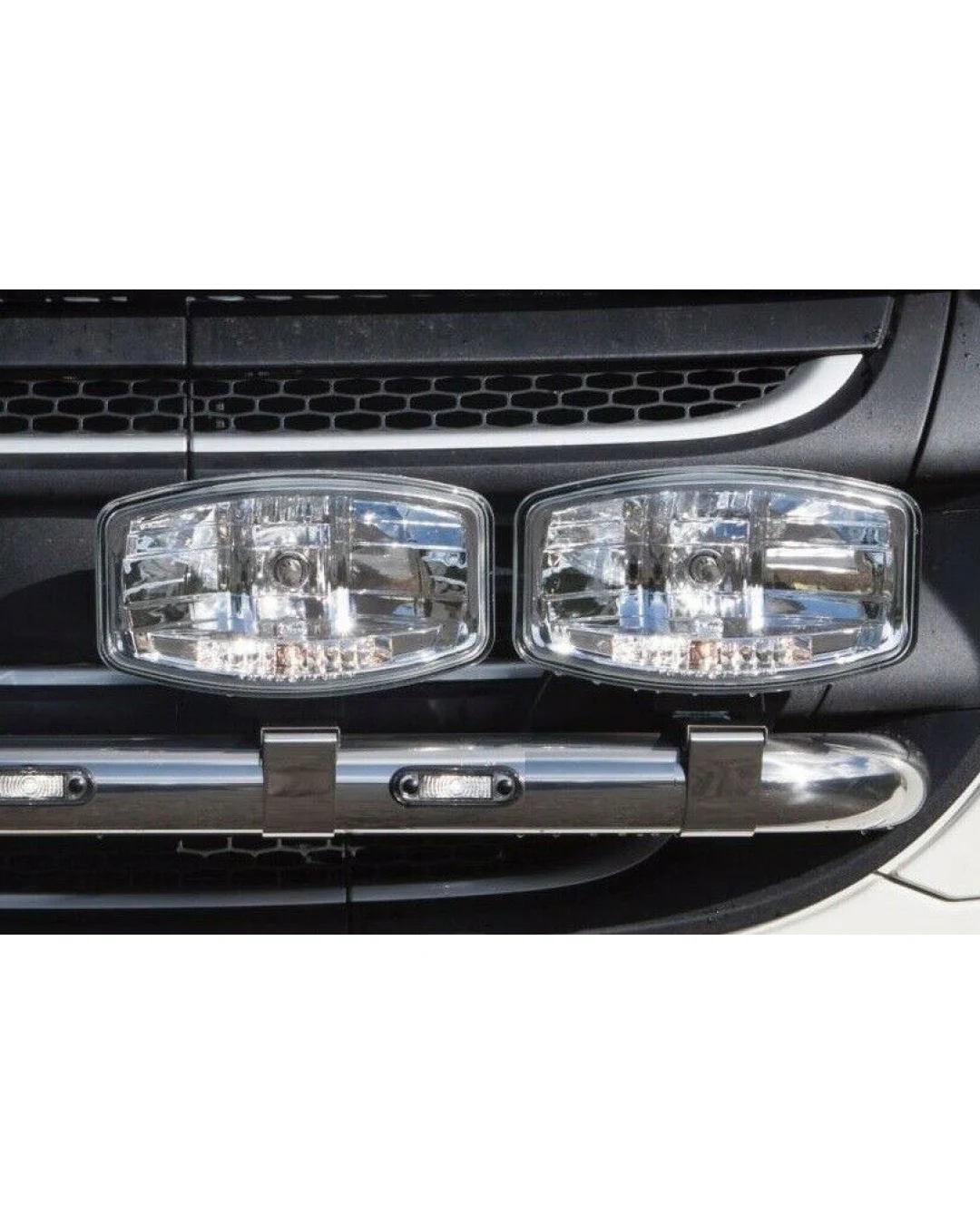 Комплект от 2 броя Халогени Фарове 12V-24V с крушка H7 + 6 ЖЪЛТИ LED габаритни светлини За Камион Трактор Багер Земеделски Машини и др.