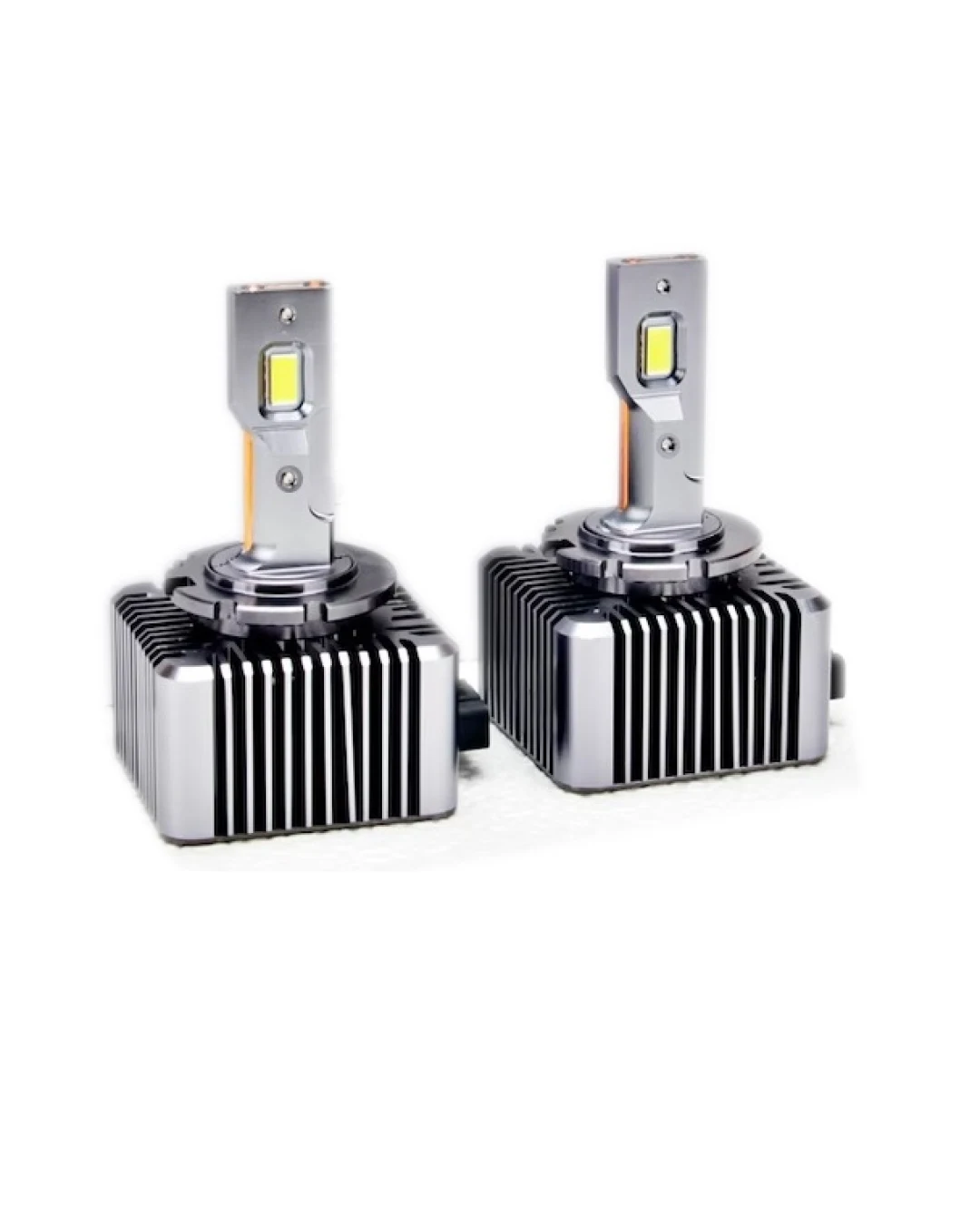 Комплект от 2 броя LED диодни крушки D1S за xenon 12-24V 10000lm Canbus без грешки