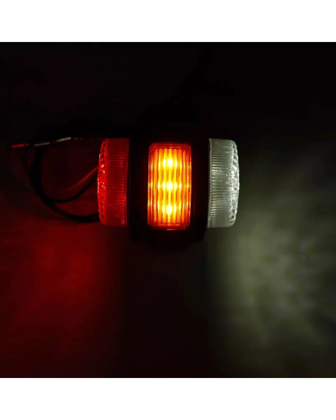 Комплект от 2 броя LED ЛЕД светодиодни габарити токоси рогче рогчета на 12V с три светлини бяла-жълта-червена