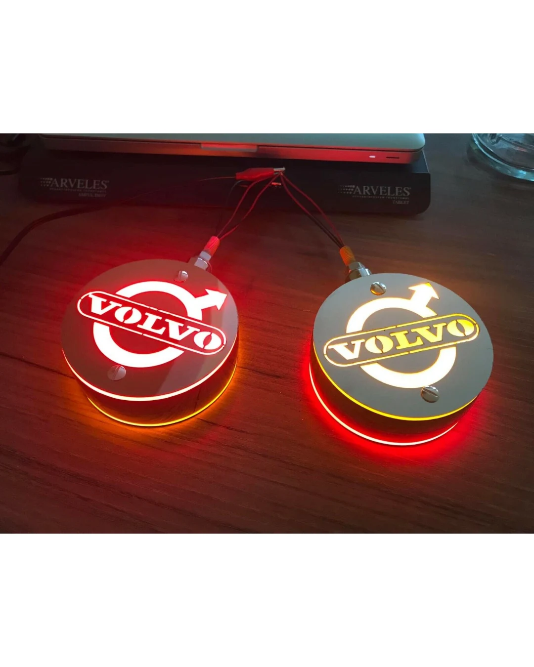 Комплект от 2бр Светодиодни LED Лед Габарити Обеци 24V оранжево-червено VOL