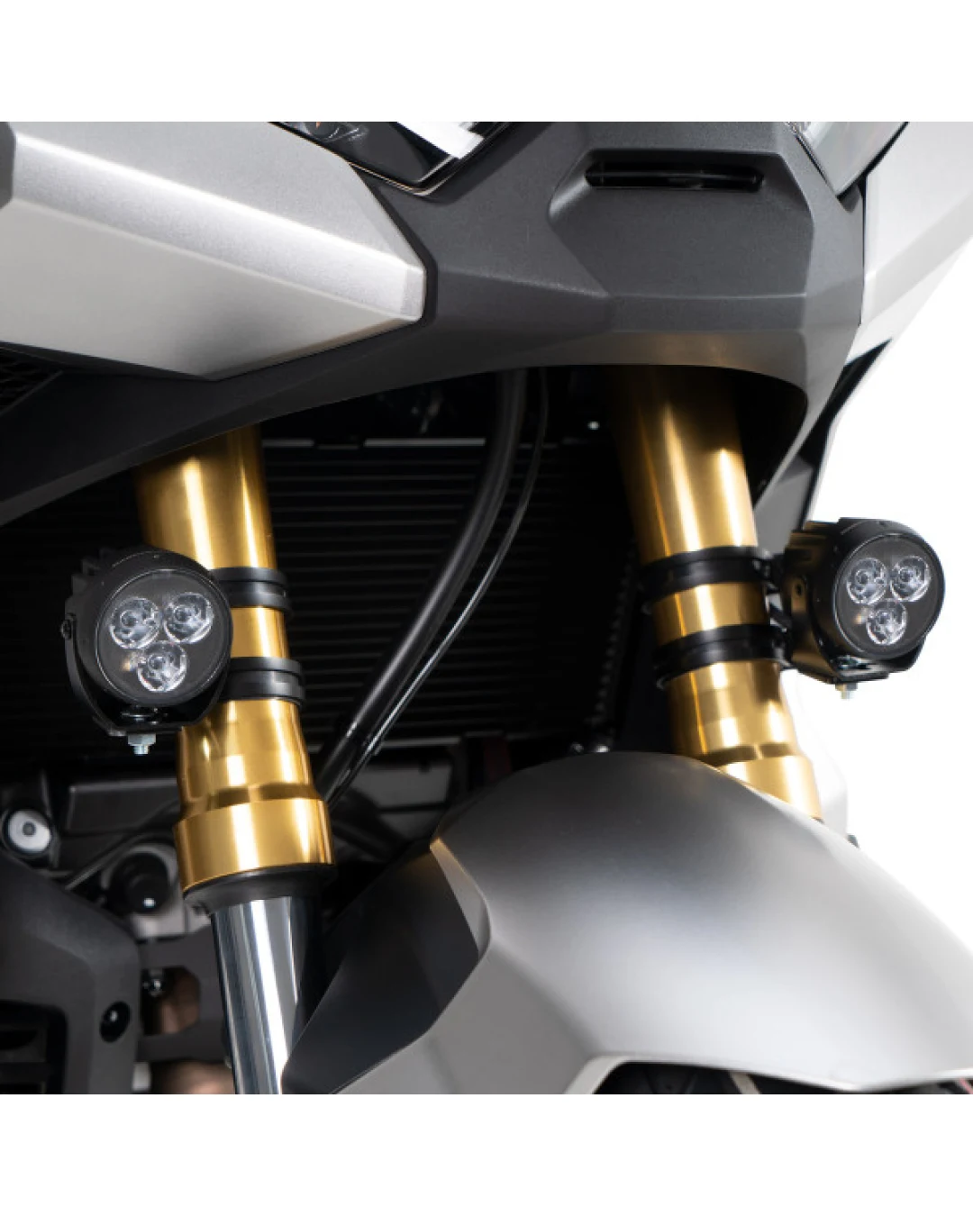 КОМПЛЕКТ СКОБИ ЗА ДОПЪЛНИТЕЛНИ СВЕТЛИНИ С ДИАМЕТЪР 48-51 Honda X-ADV 2017-2024