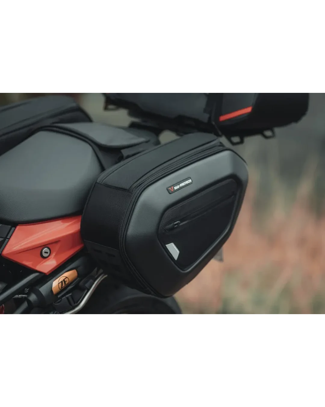 Комплект странични чанти SW-MOTECH PRO BLAZE SADDLEBAGS 1