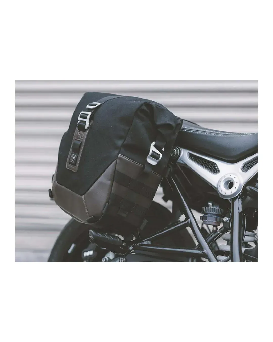 Комплект странични чанти SW-MOTECH SIDEBAG SYS LEGEND LC B R NINE T ABS