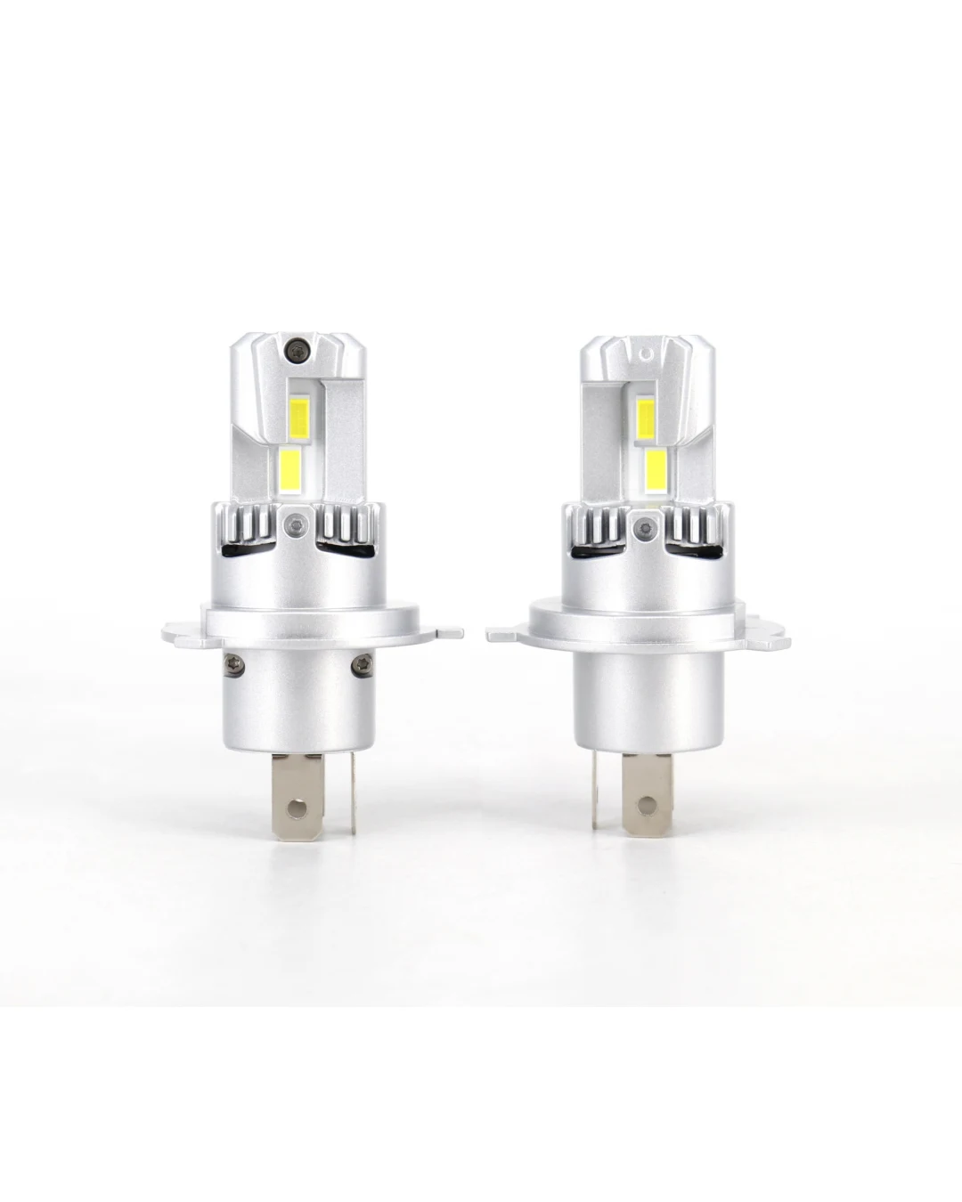 Комплект Умалени Мини LED Крушки E4P H4 12V 50W 15000lm Canbus къси/дълги