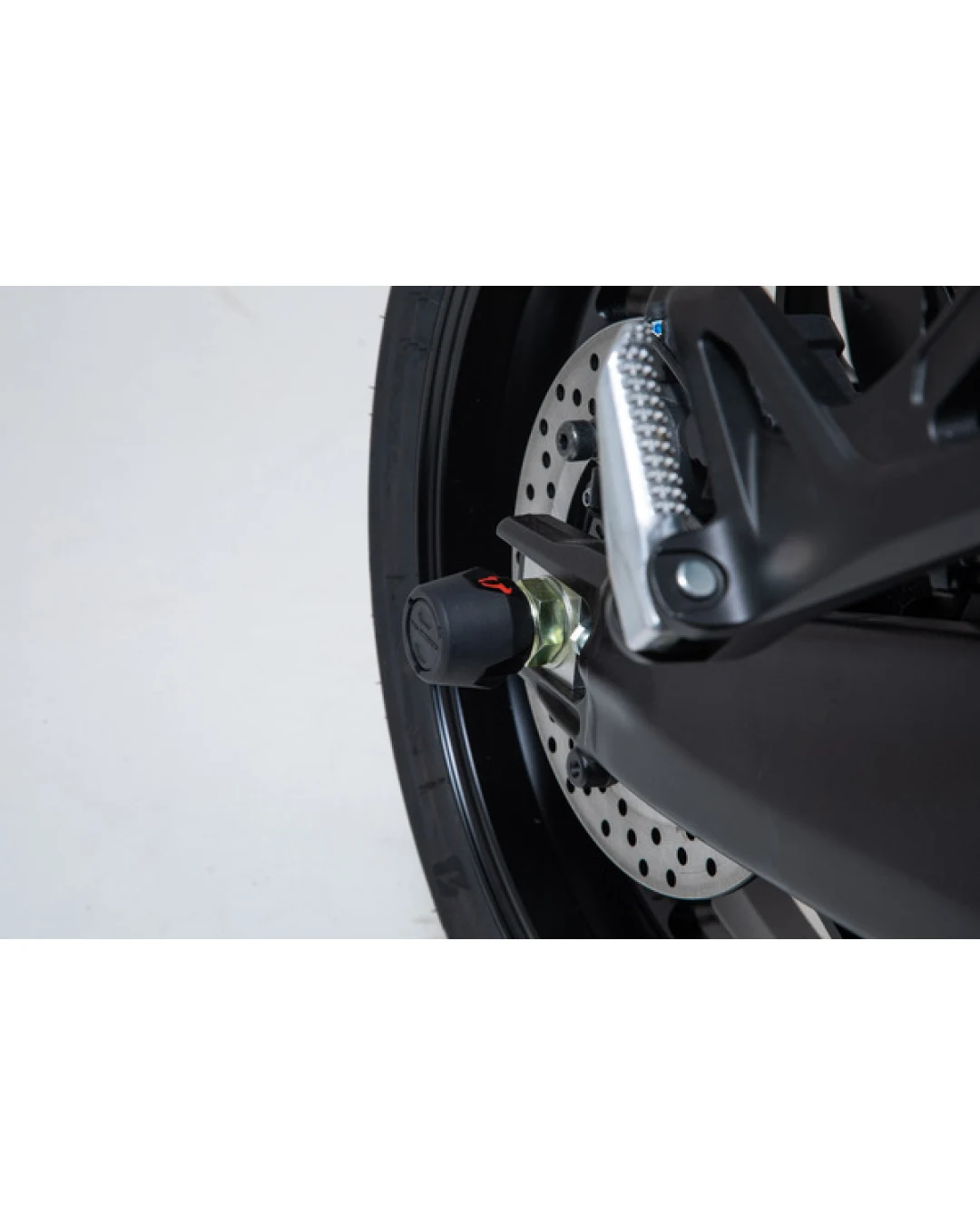 Комплект задни краш тапи SW-MOTECH REAR AXLE SLIDER SET MT-09 ABS 21-22