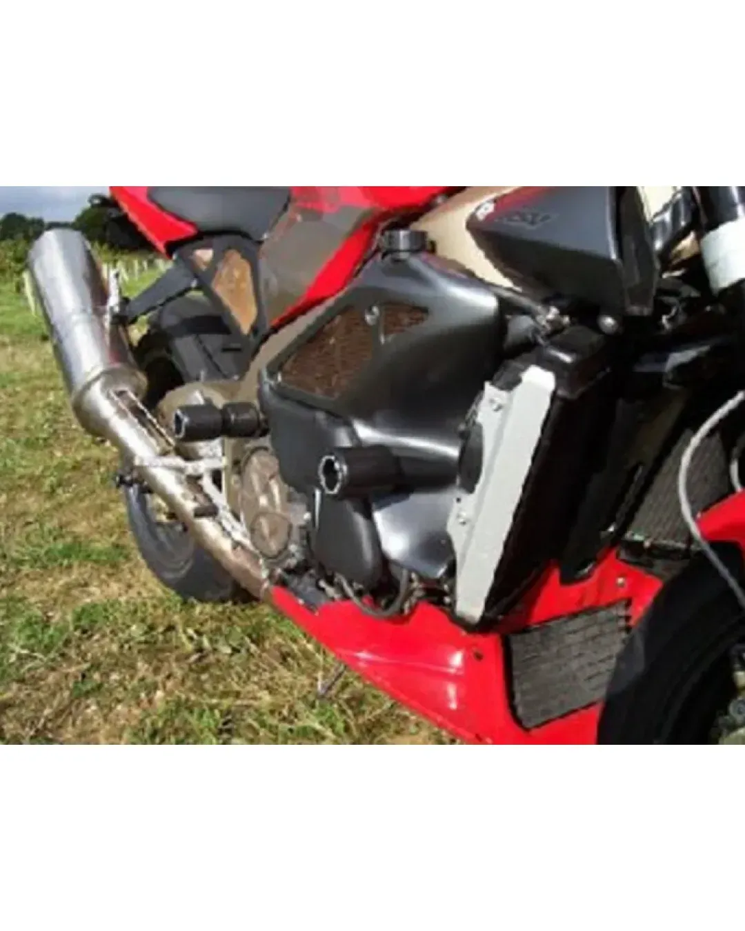 Краш тапи R&G RACING Aero Crash Protectors Black Aprilia Tuono 1000 03-05
