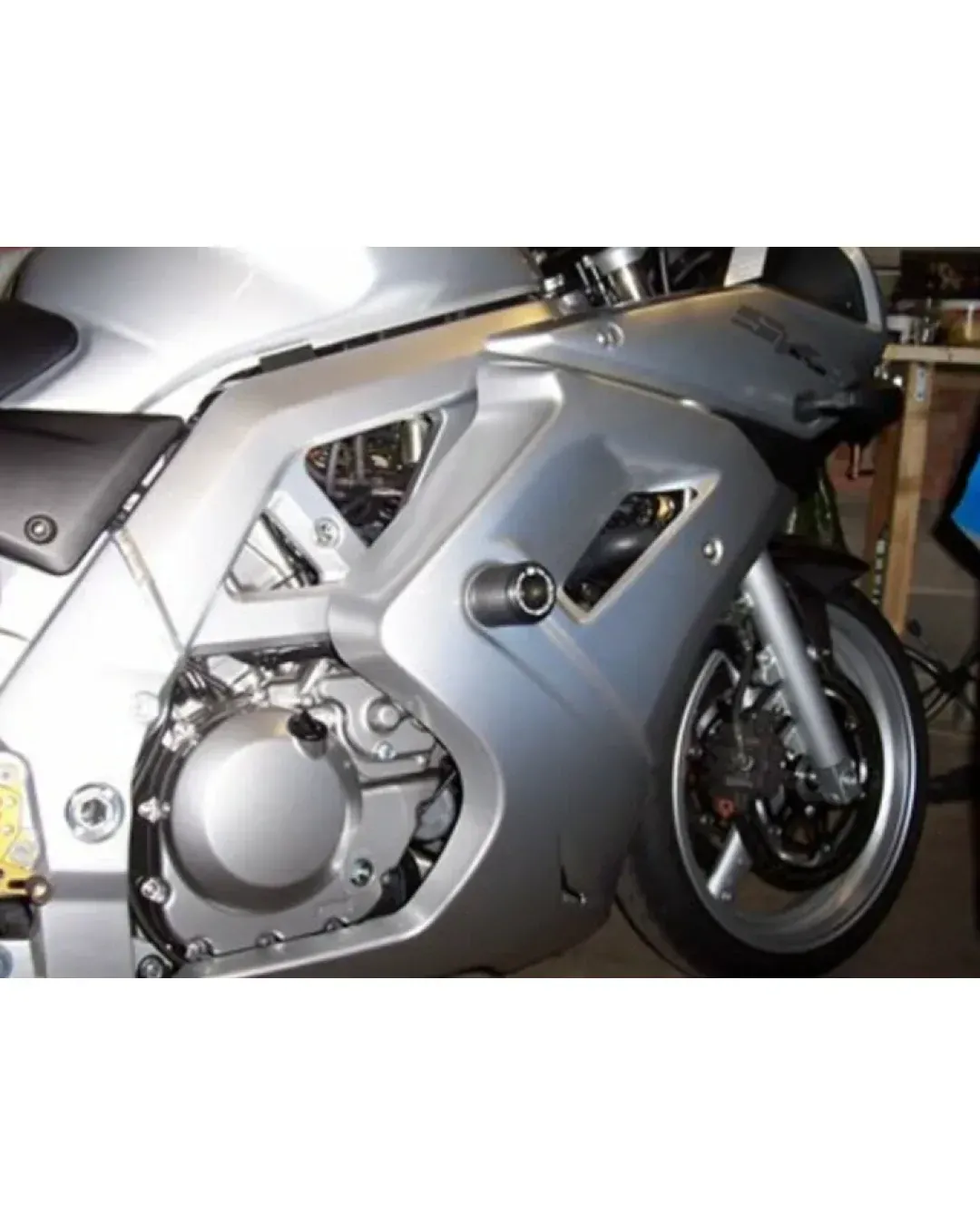 Краш тапи R&G RACING Classic Crash Protectors (swingarm pivot mount) Black Suzuki SV650 Full Faired 03-12