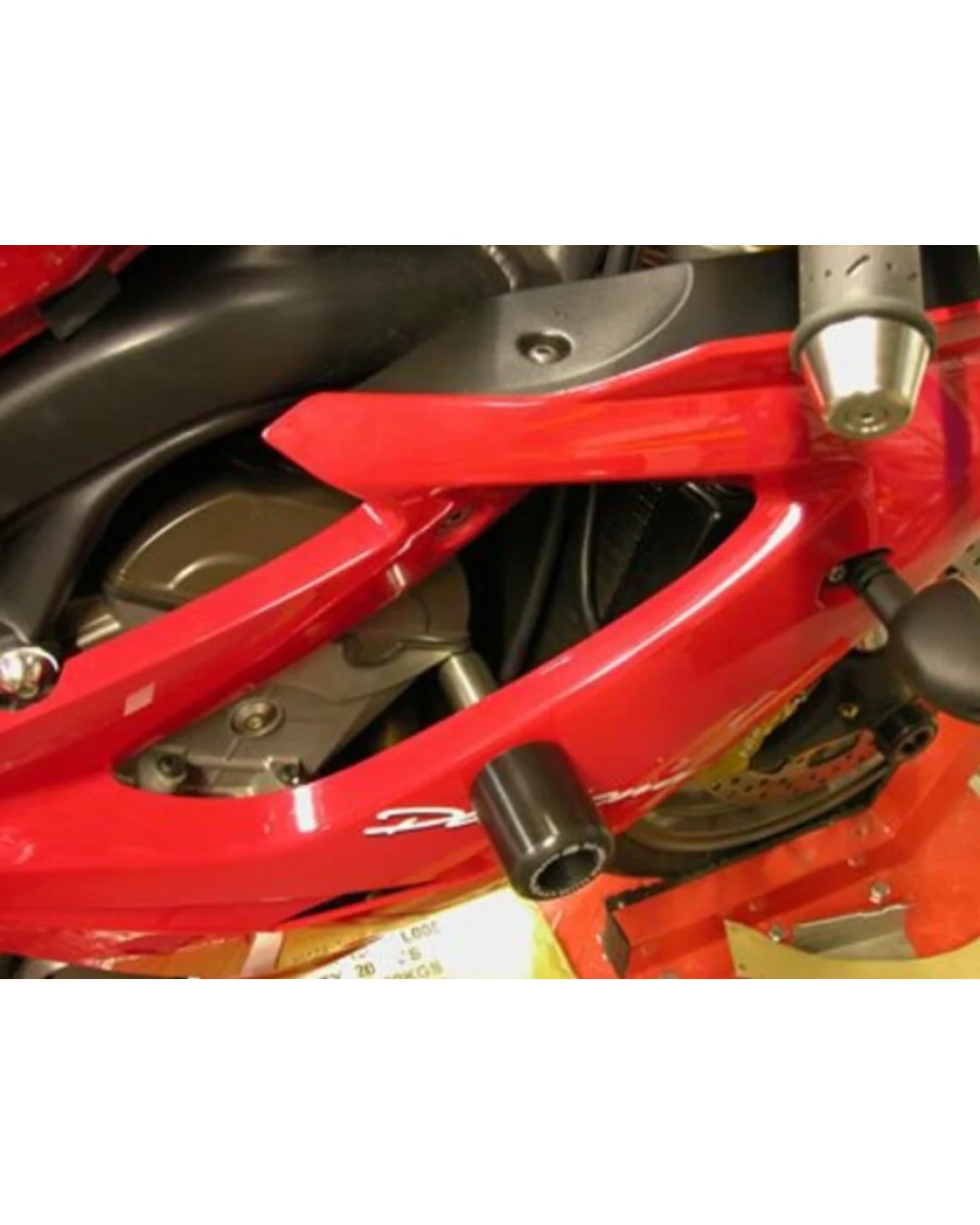 Краш тапи R&G RACING Classic Style Crash Protectors White Triumph 675 Daytona 06-12