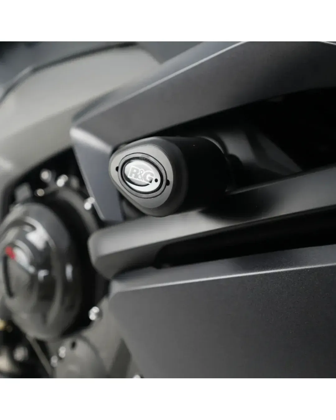 Краш тапи R&G RACING Crash Protectors - Aero Style Triumph Daytona 660 24-26