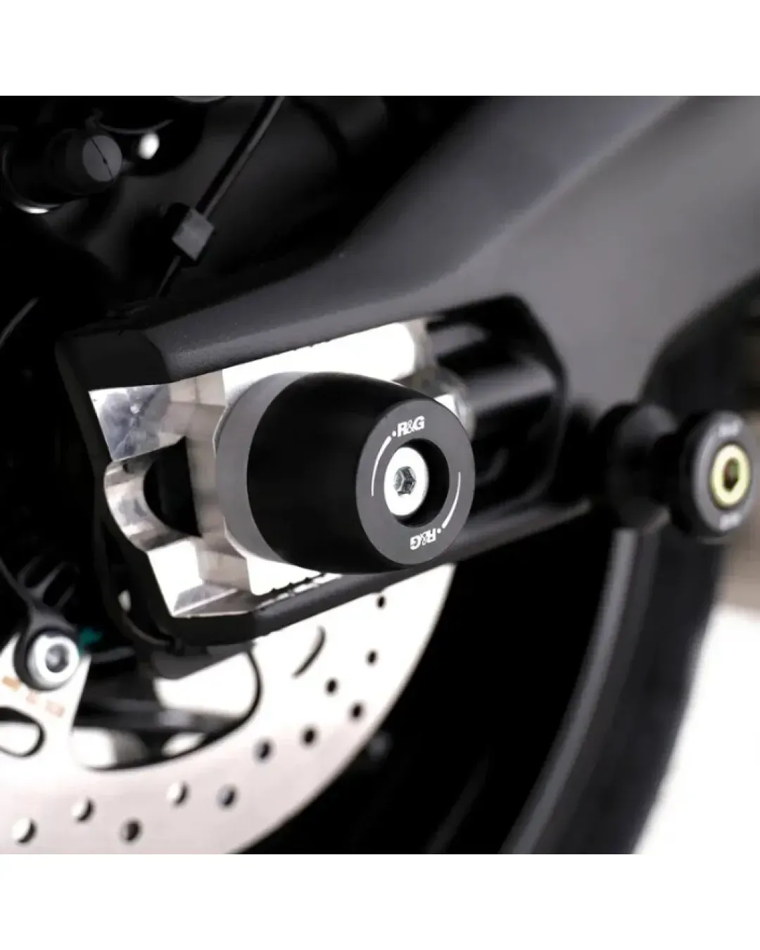 Краш тапи за ост R&G RACING Swing Arm Protection CFMOTO 675 SR-R 25-26