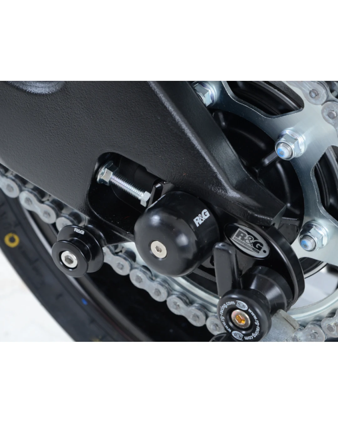 Краш тапи за ост R&G RACING Swingarm Protectors Black Suzuki GSX-S 1000 ABS/FA 16-21