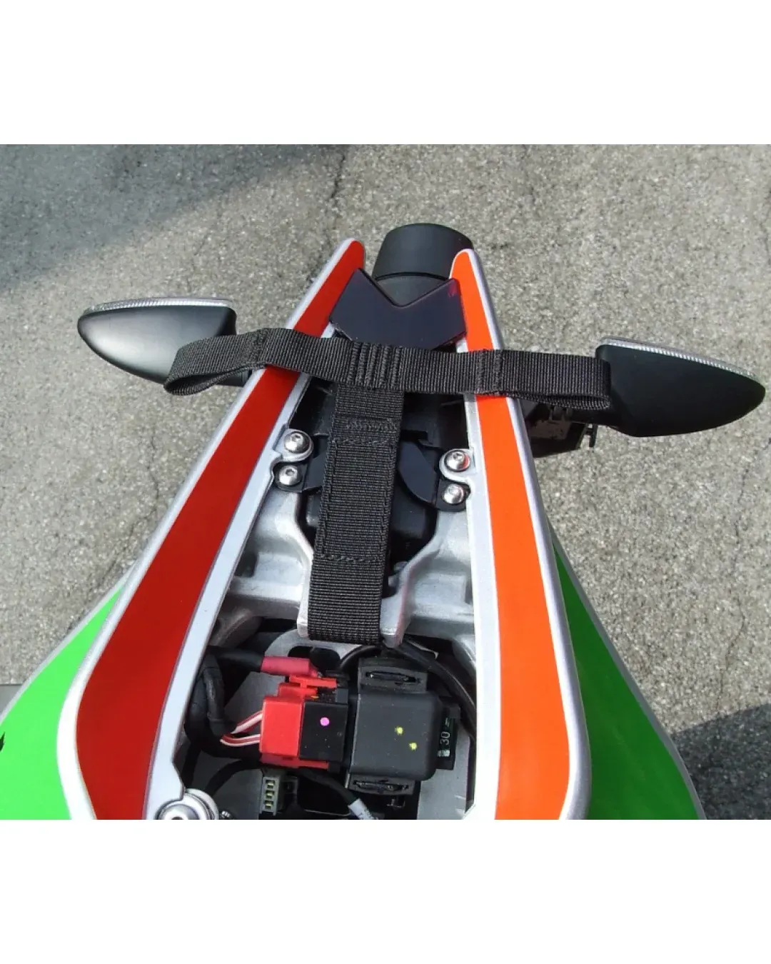 Kriega Tuono Factory Fit Kit