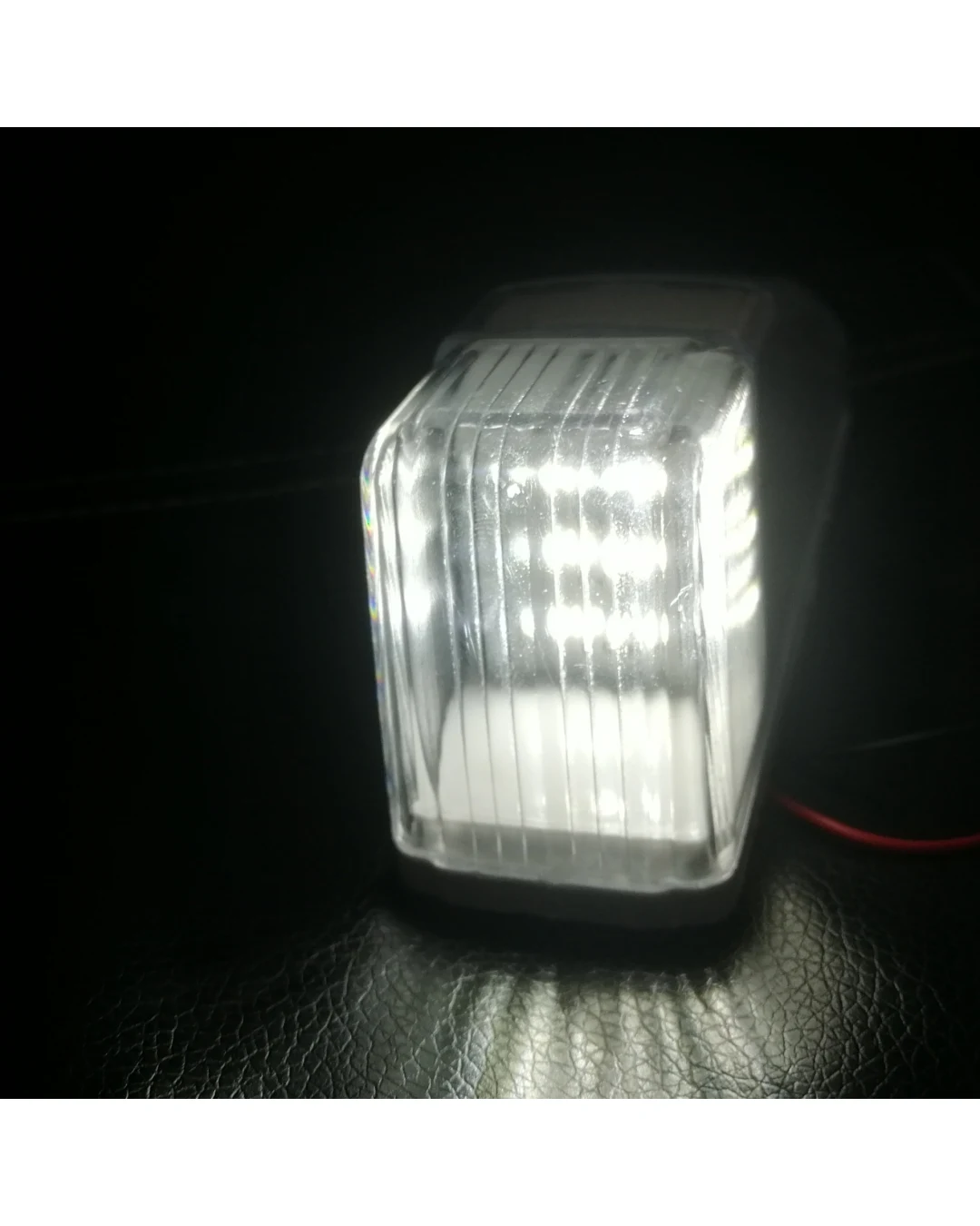 ЛЕД LED Светодиоден бял габарит за кабина на камион 12V - 24V за таван 14 х 4 х 6 cm