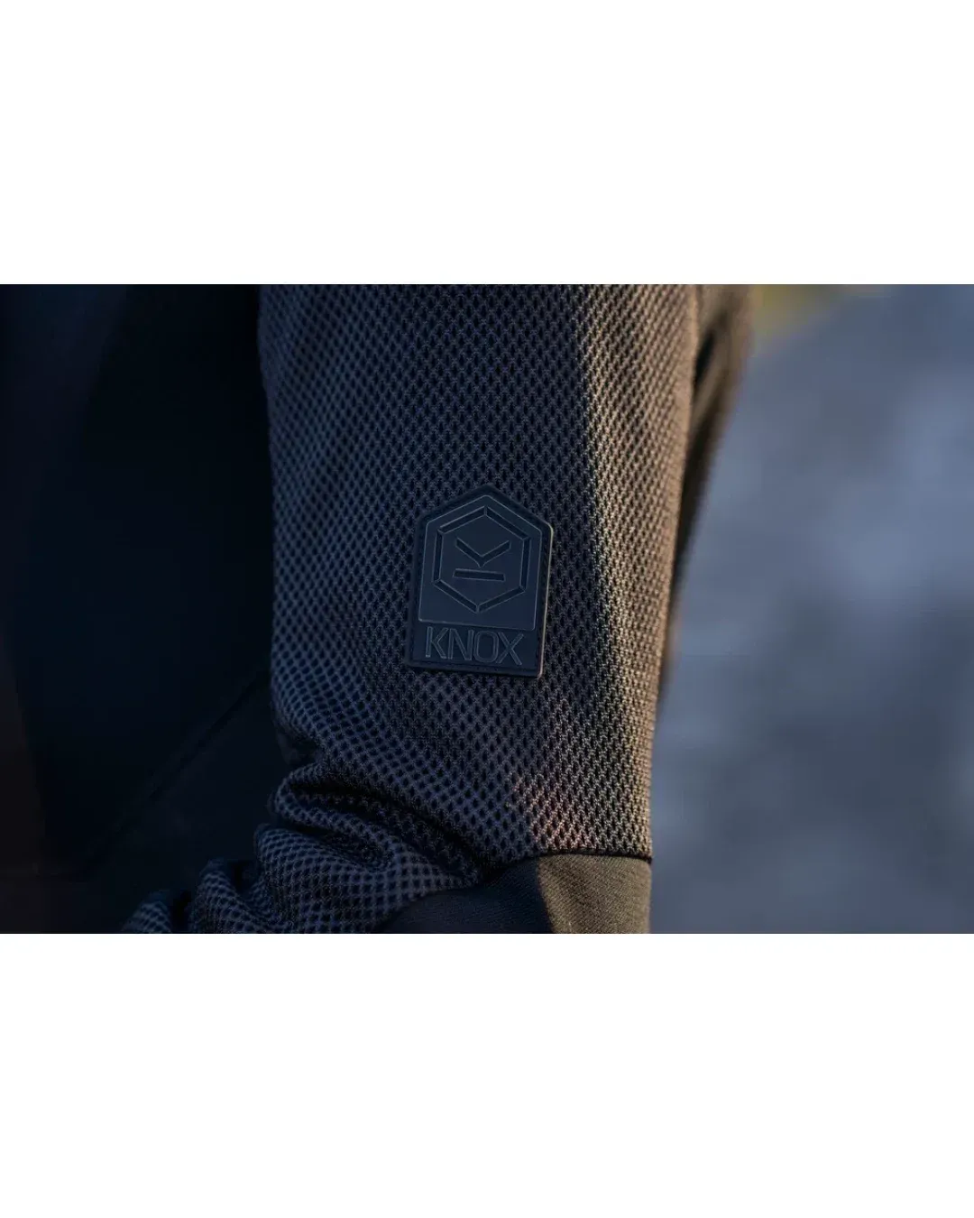 Лятно яке за мотор KNOX URBANE PRO® MOVE BLACK