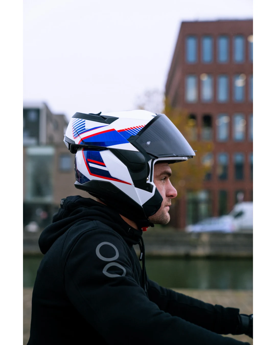 Модуларна каска SHARK OXO SIKTER White Chrome Blue