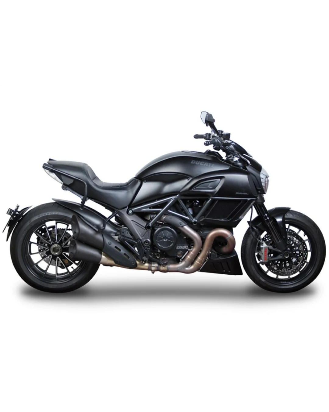 Монтажен комплект за куфари SHAD 3P SYSTEM DUCATI DIAVEL 1200 '14
