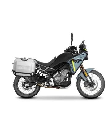 Монтажен комплект за куфари SHAD 4P SYSTEM CF MOTO MT 450 '23