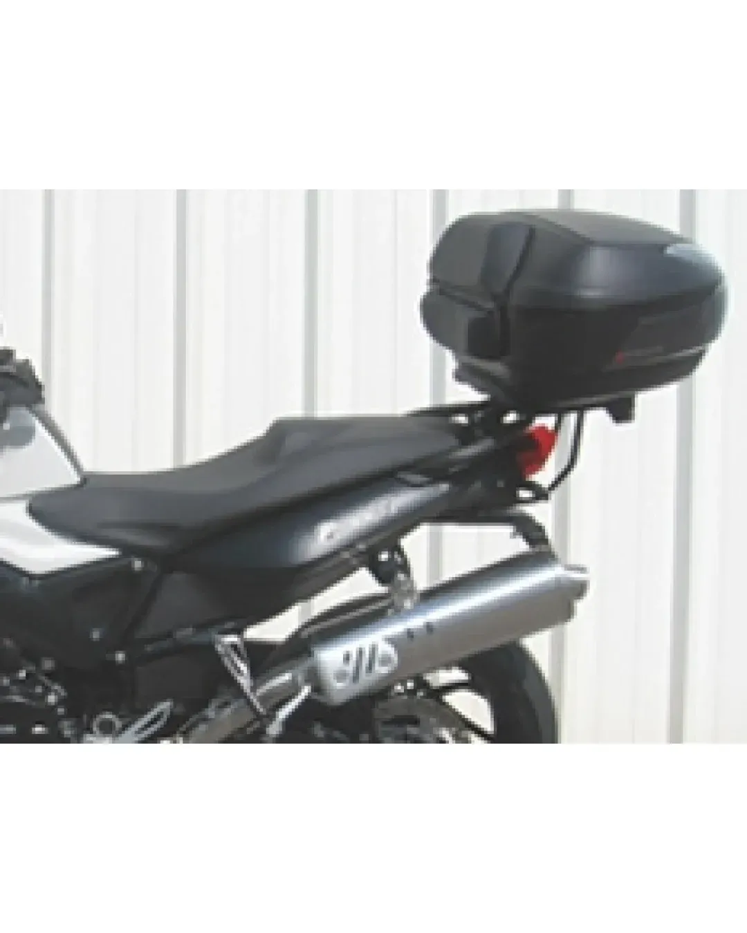 Монтажен комплект за куфари SHAD TOP MASTER BMW F800 R/S 09-11