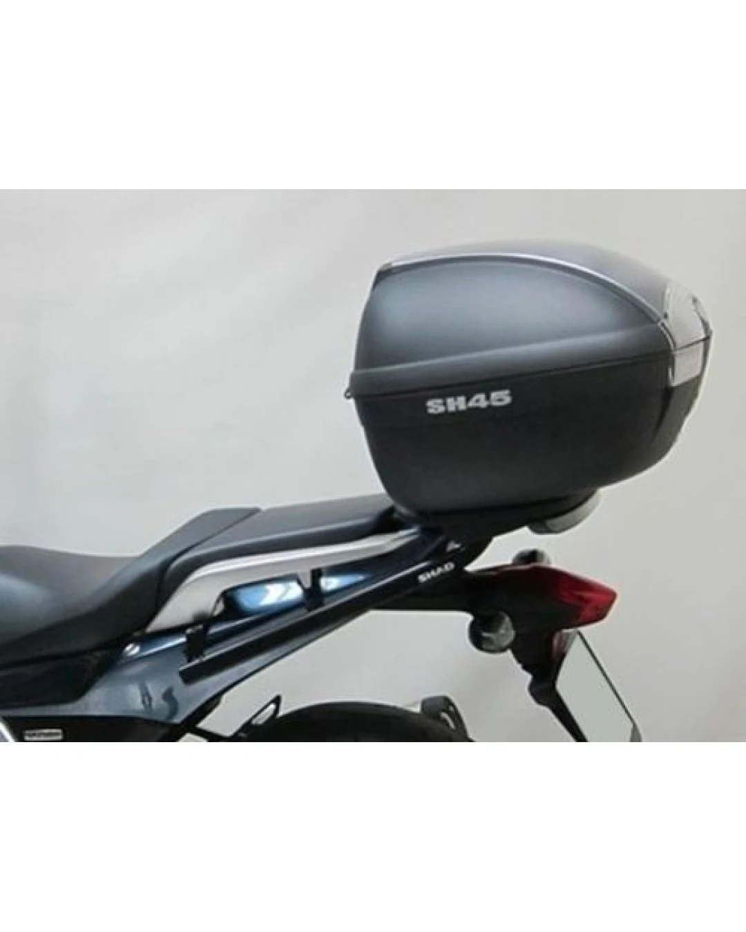 Монтажен комплект за куфари SHAD TOP MASTER HONDA SERIES 700'12/750'14