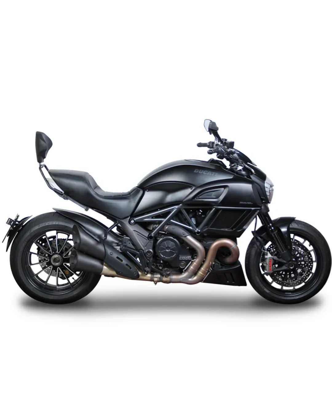 Монтажен комплект за облегалка SHAD DUCATI DIAVEL 1200 '14