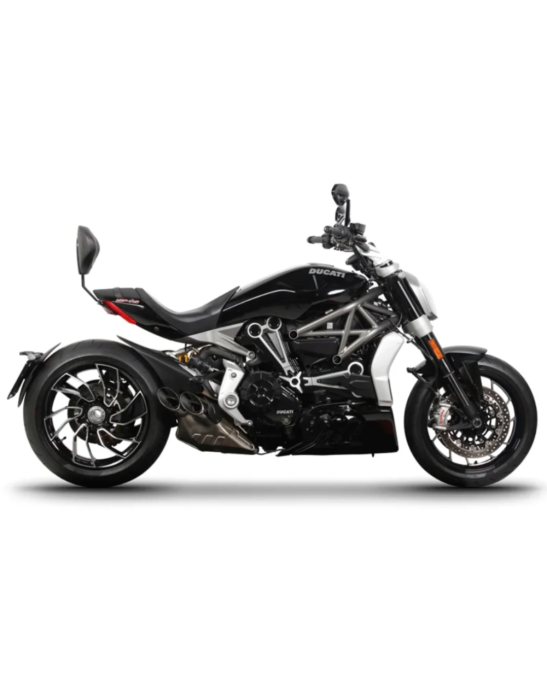 Монтажен комплект за облегалка SHAD DUCATI DIAVEL 1262 '16